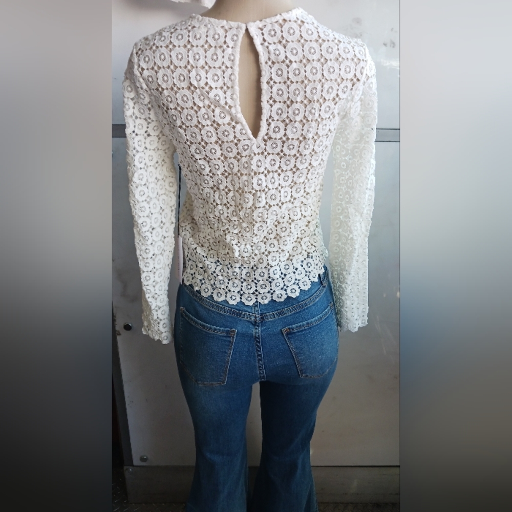 Blouse - Picture 3 of 3